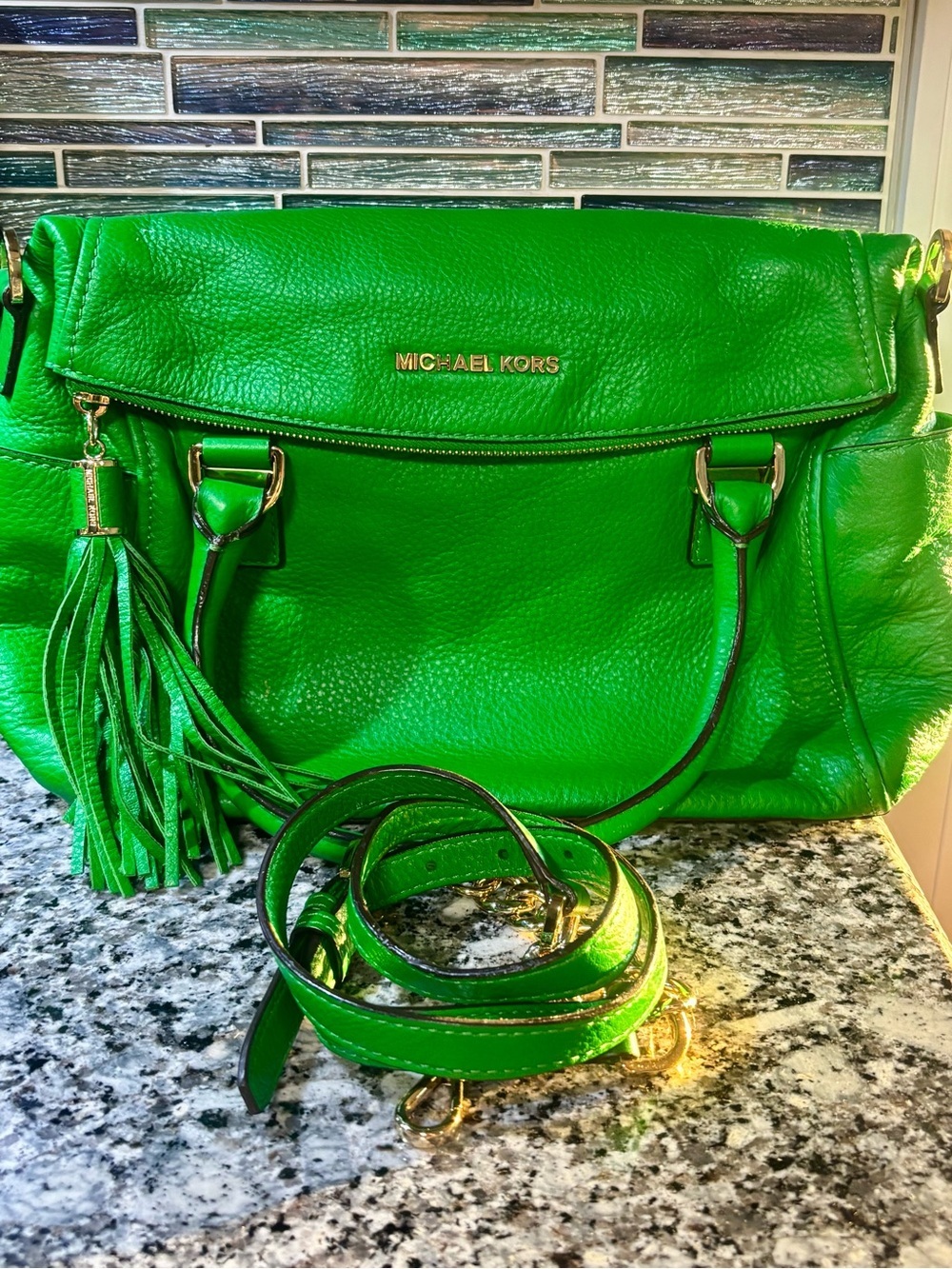 Limited edition Michael Kors Kelly Green leather selma handbag with tassel zip! - Picture 12 of 12
